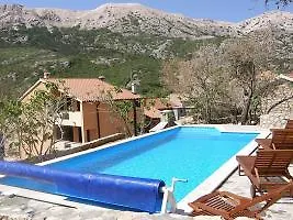 Katarinini Dvori - Five Bedroom Draga Bascanska 5*,